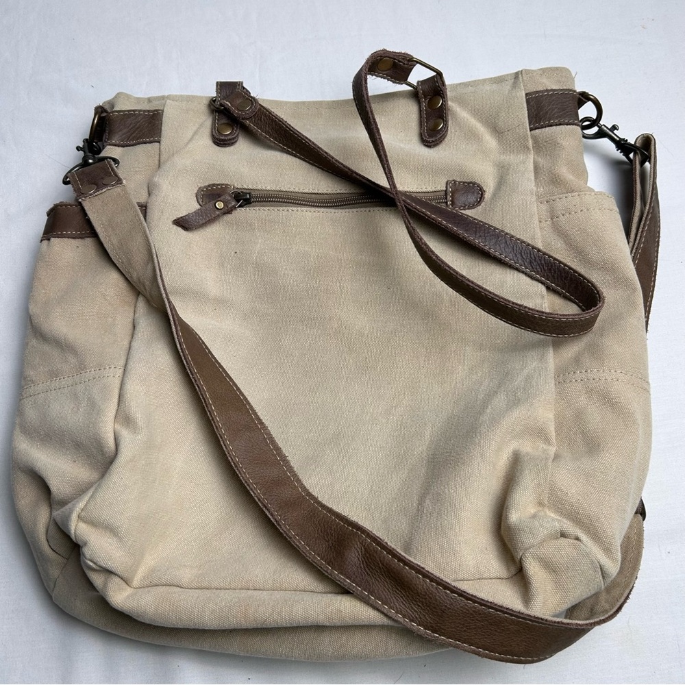 Canvas and Leather women’s bag - up cycled - Picture 5 of 9